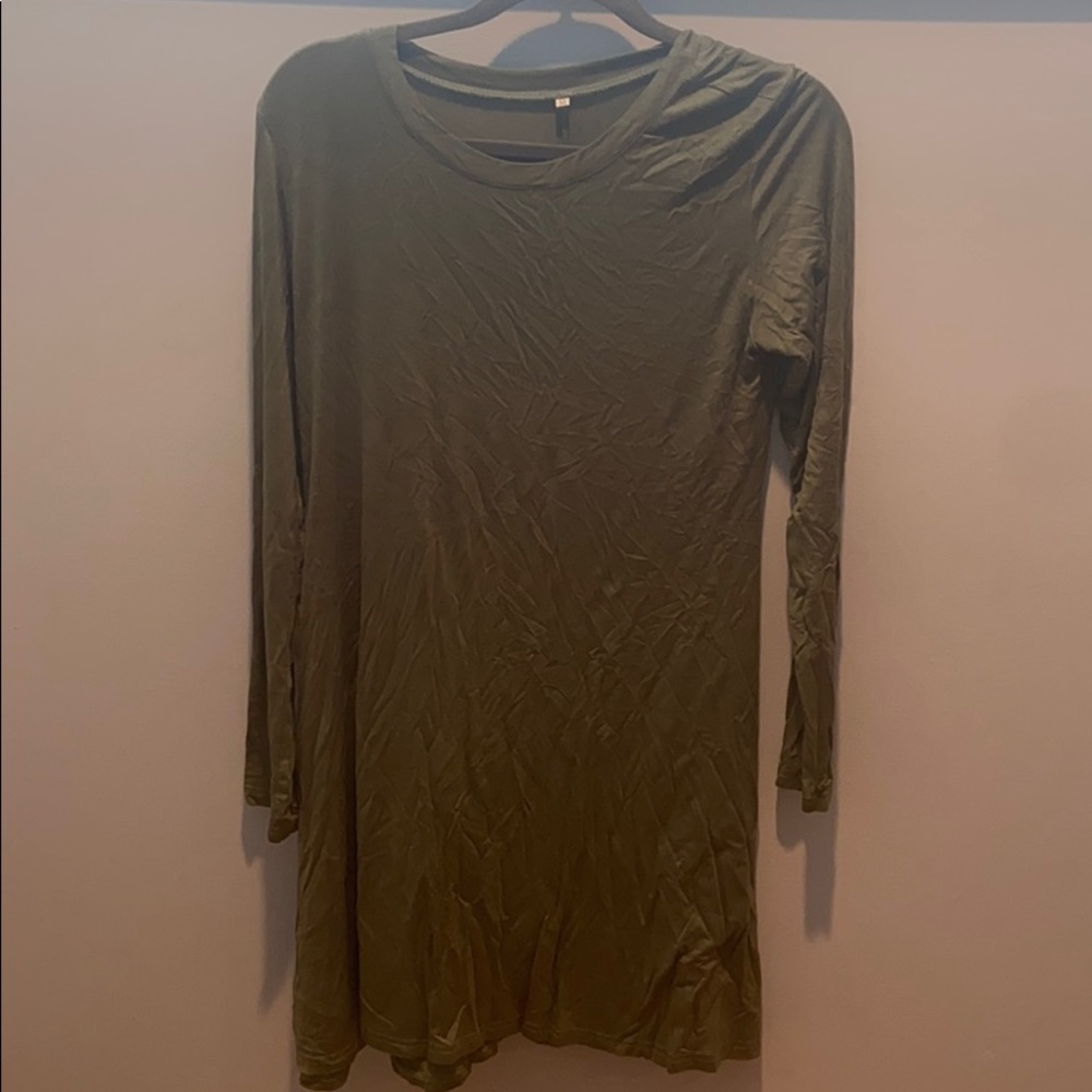 Long sleeve tshirt dress